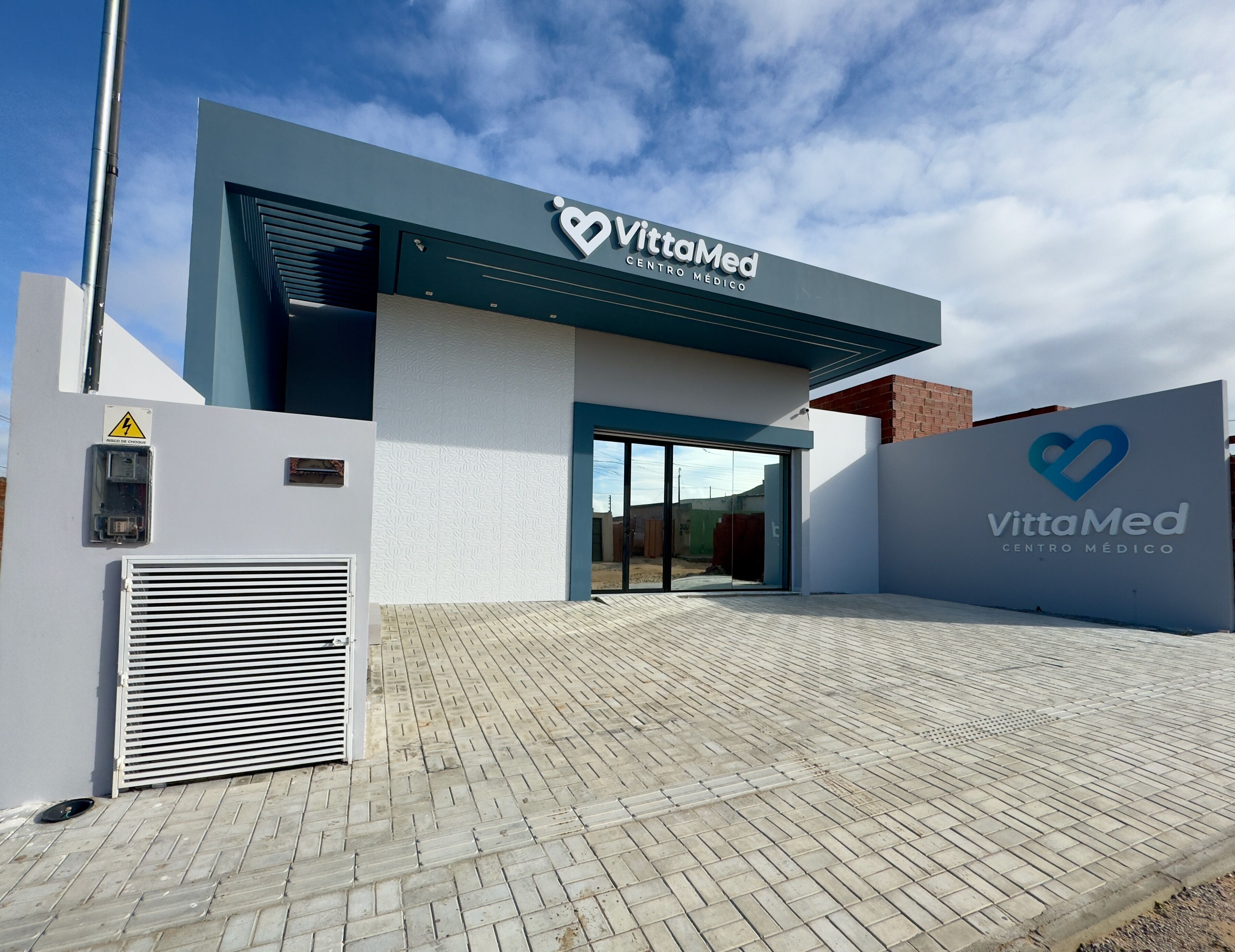 Fachada do Centro Médico VittaMed em Petrolina – PE